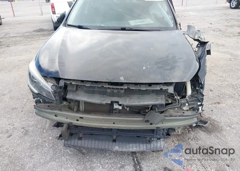 2019 Subaru Outback 2.5I z USA, uszkodzony, nr VIN 4S4BSABC4K3207598